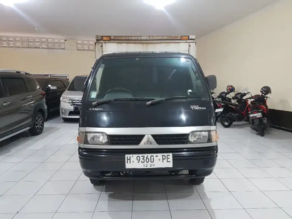 Mitsubishi Colt T120SS box 2014