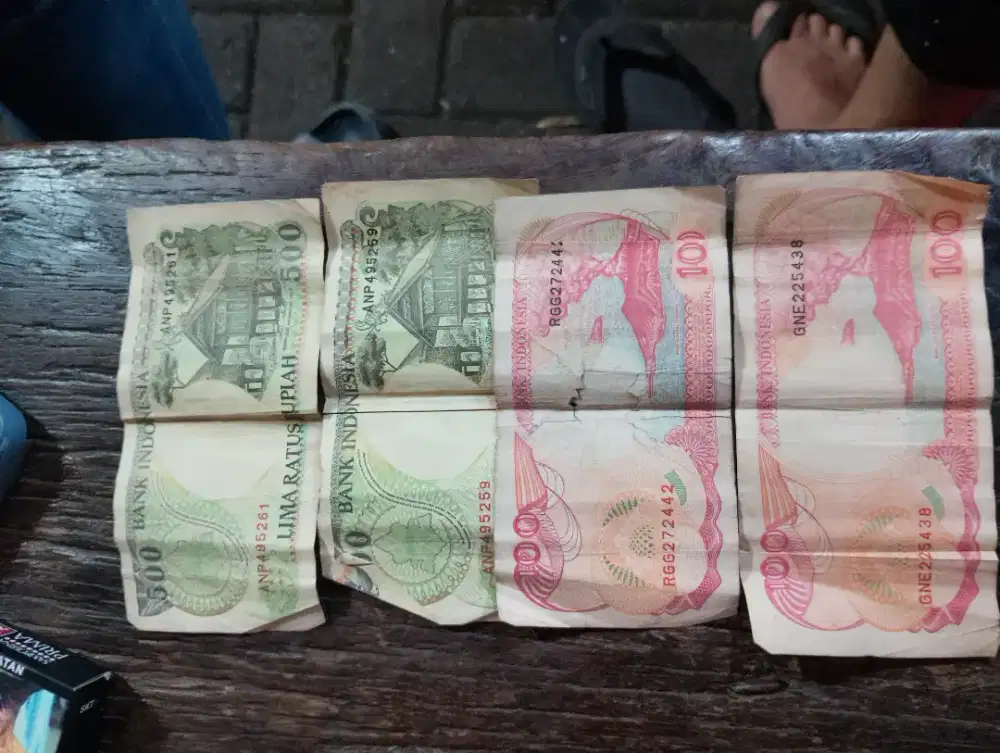 Uang edisi lama