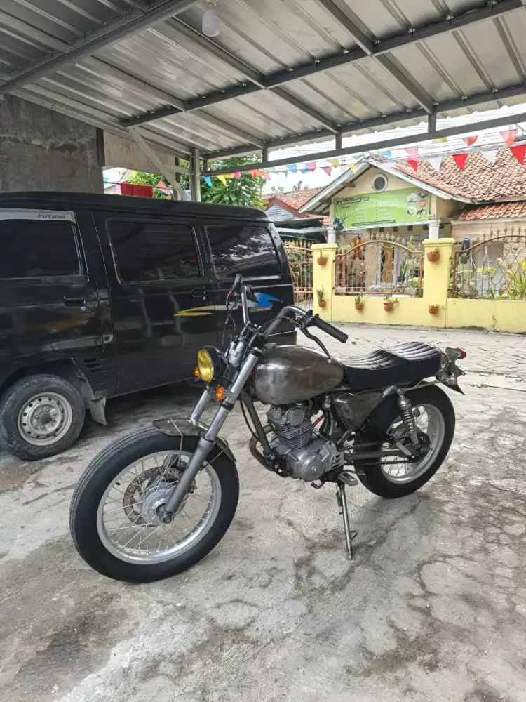 Honda Custom British