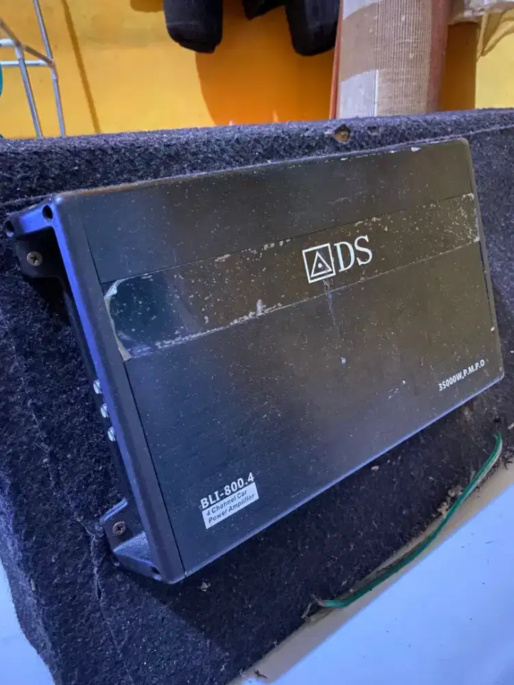 AUDIO BASS + POWER AMPLIFIER MOBIL