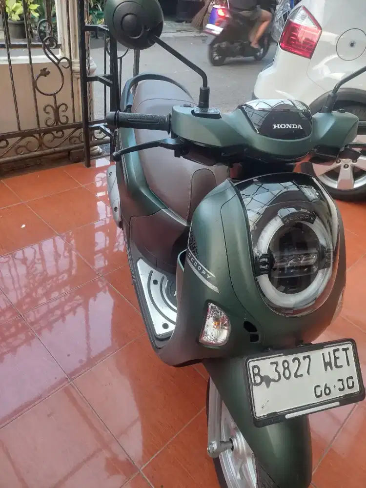 Scoopy prestige style