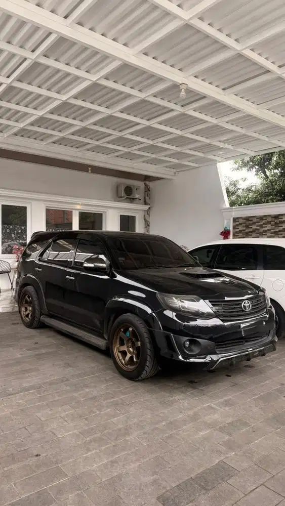 Fortuner VNT fullspek