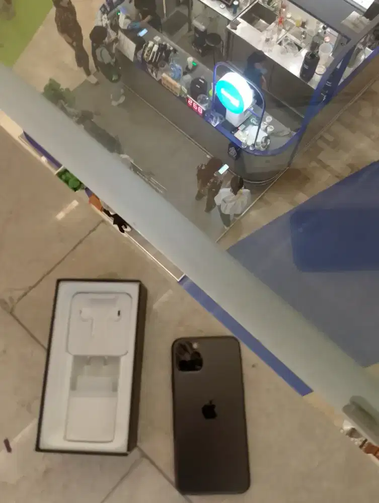 Iphone 11 pro max 256gb tetep terjamin baru
