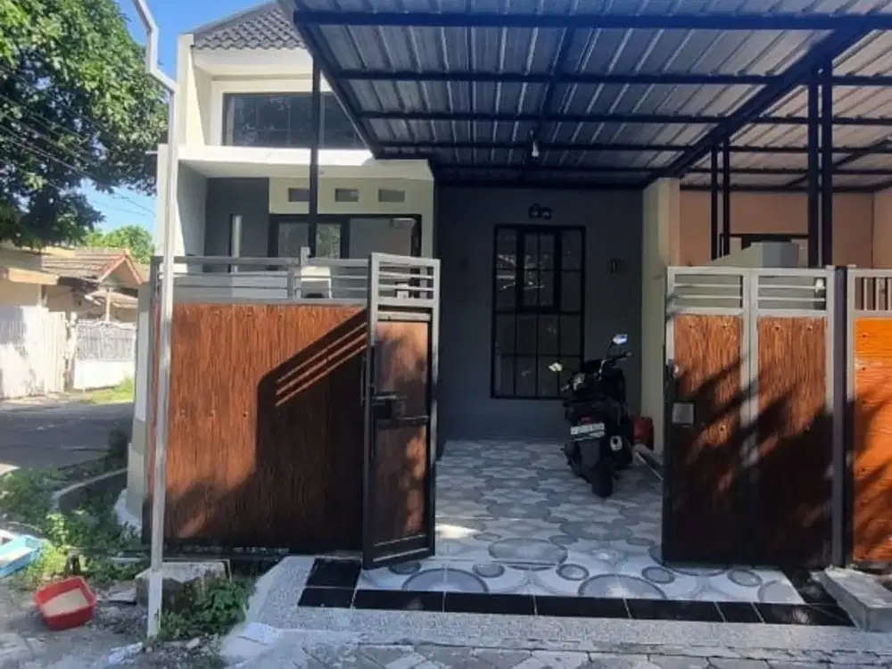 Tinggal 1 Unit HOOK  SPESIAL, Rumah Baru Grees Tengah Kota Sidoarjo,