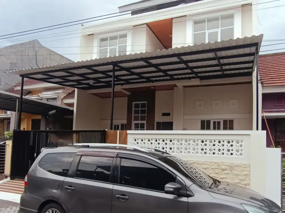 Dijual Rumah  Baru  Mewah Grees 2 Lantai Tengah Kota Surabaya