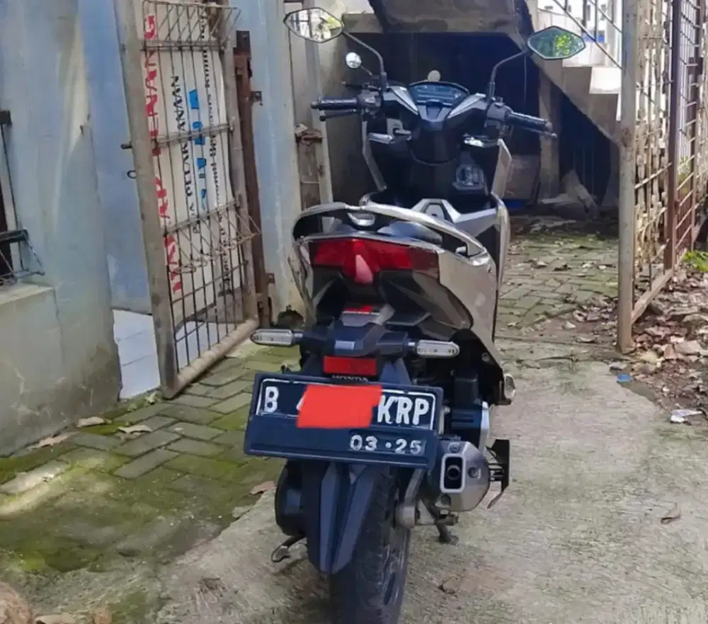 Vario new LED 150 THN 2019
