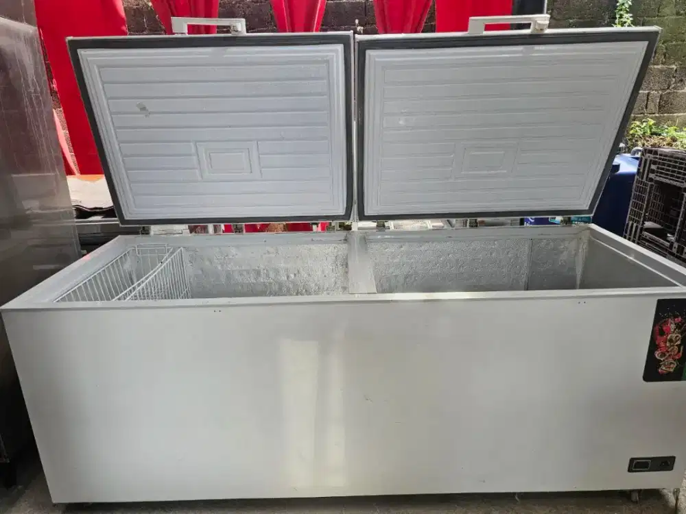 Freezer RSA 1050 Itr Harga 7,2jt