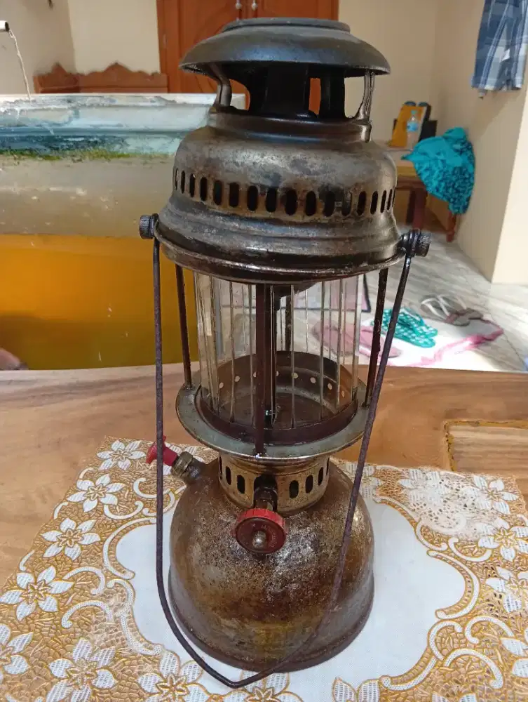 JUAL LAMPU PETROMAX