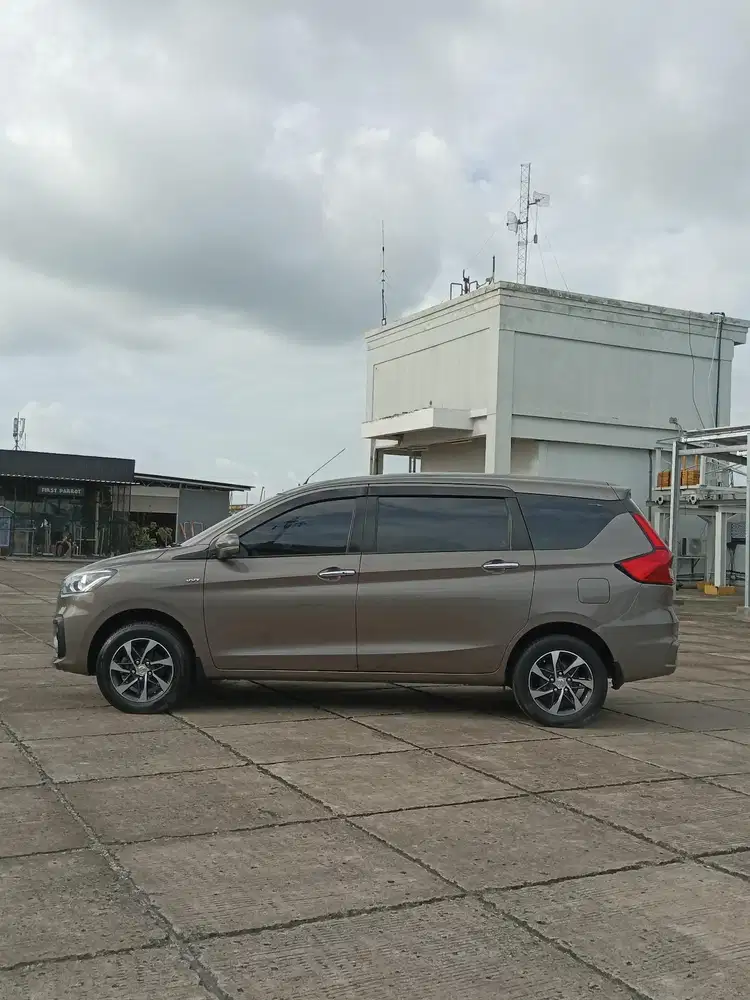 Suzuki Ertiga GX 1.5 AT 2020