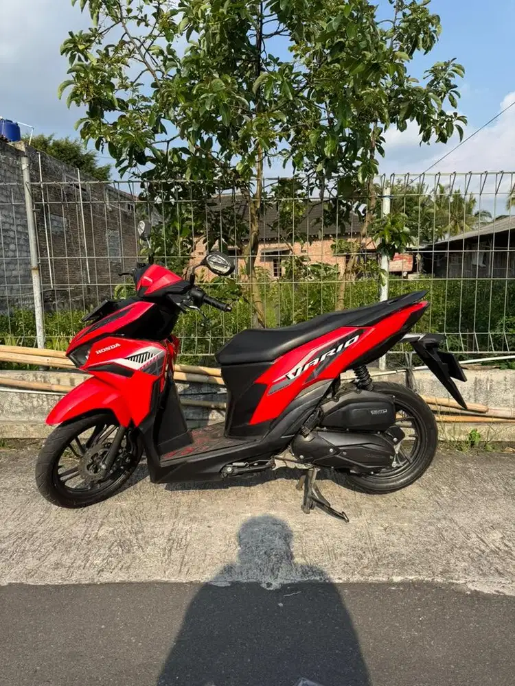 VARIO 125 2023 AB SLEMAN