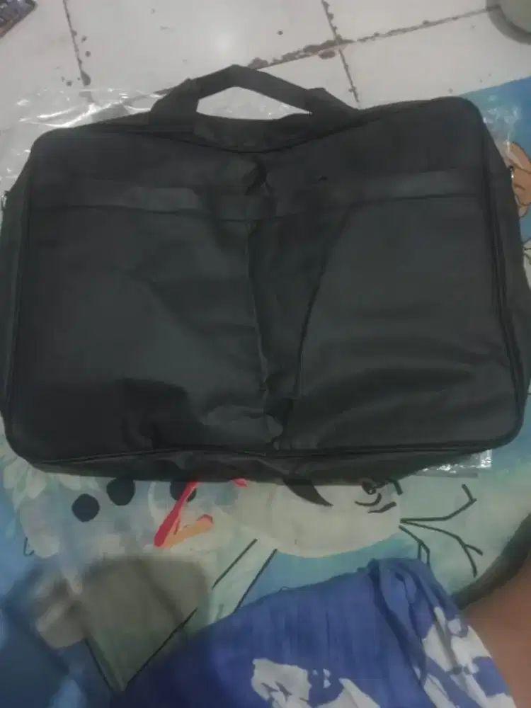Tas slempeng laptop baru