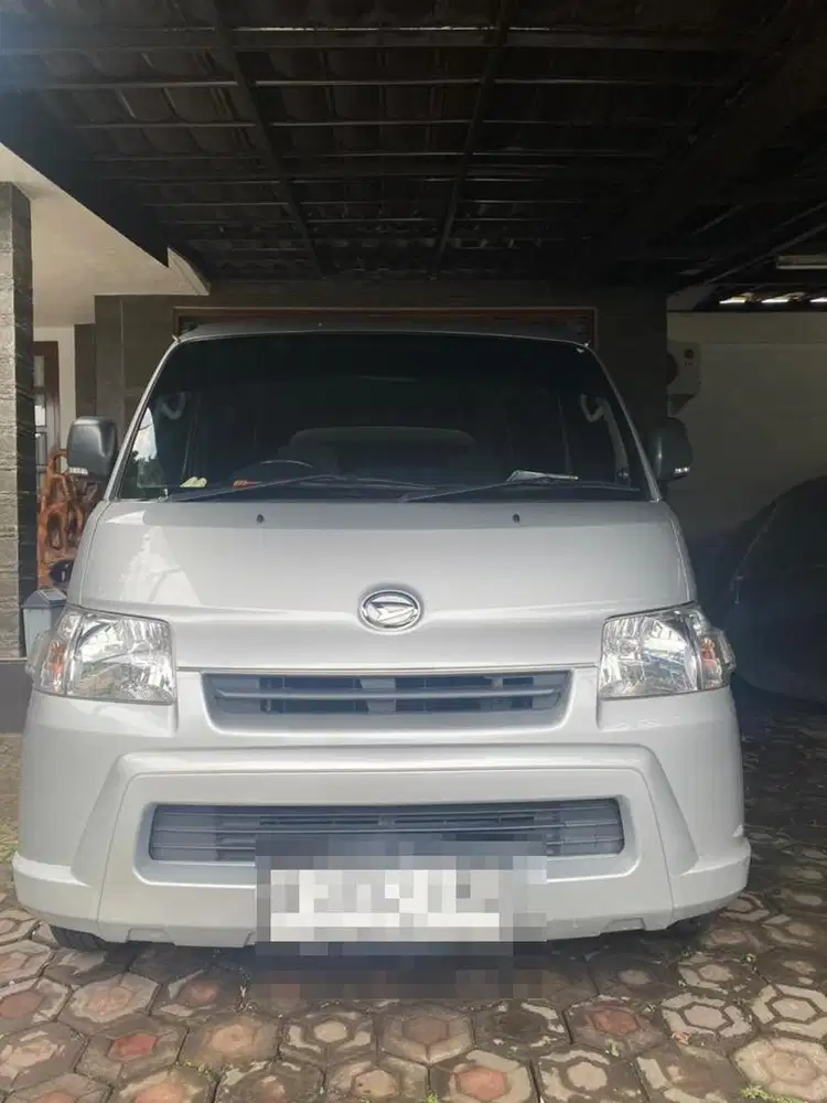 Daihatsu Gran Max 1.5 Minivan 2019 Silver