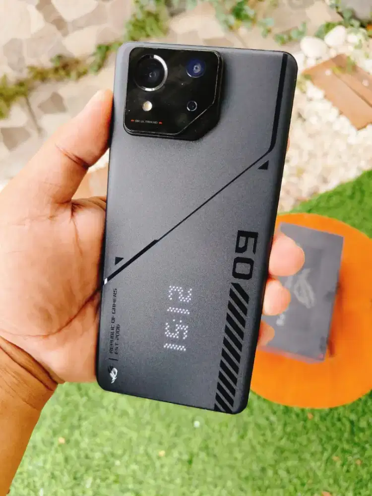 Asus Rog Phone 9 FE 5G 12/256 Mulus Fullset Ori Garansi panjang