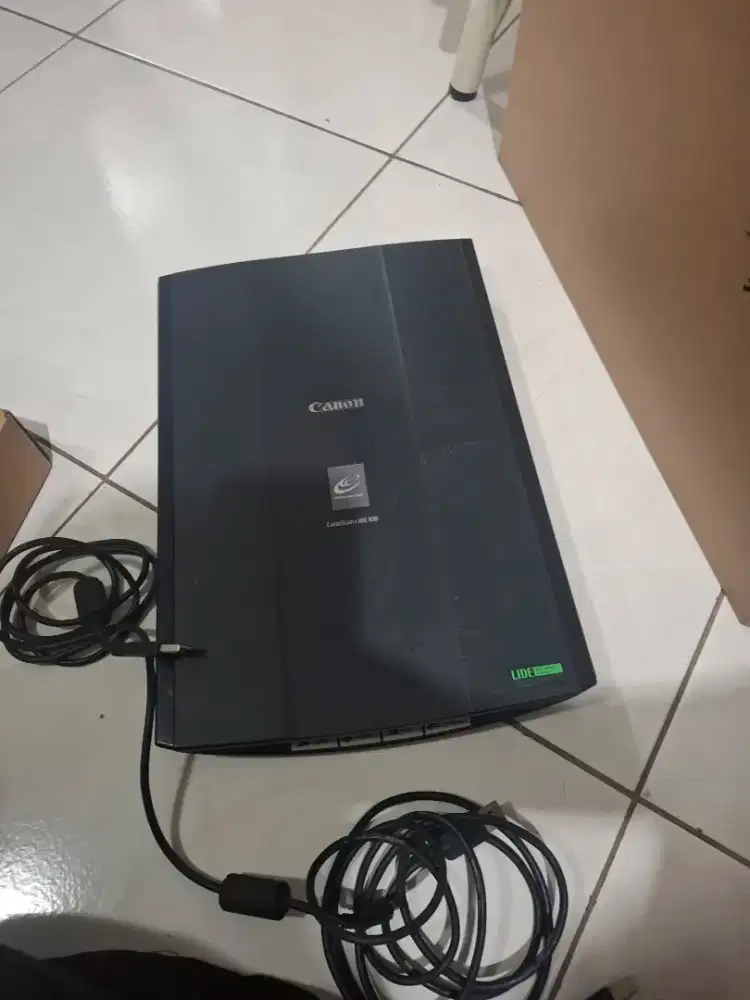 CANON CANOSCAN LIDE 100 SCANNER