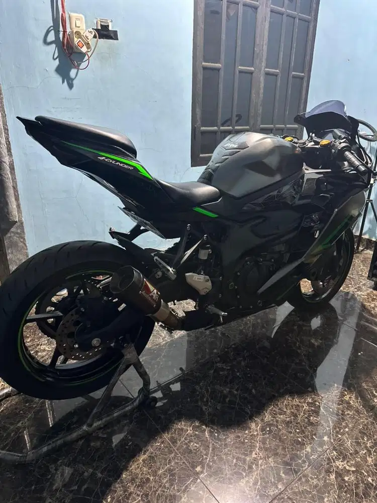 Dijual santai zx25r