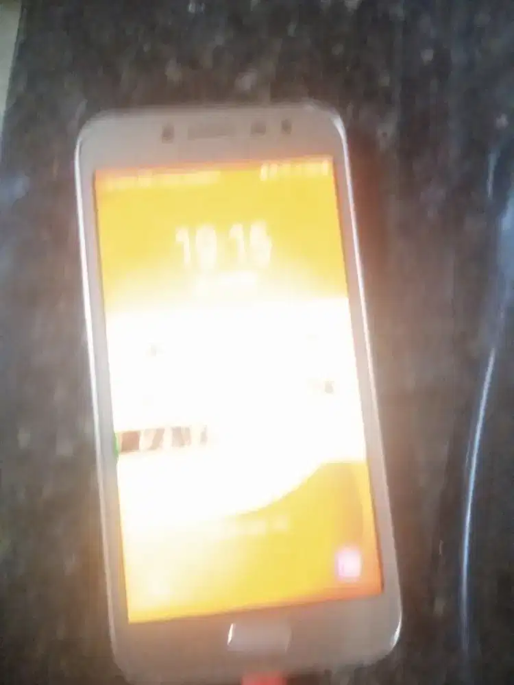 Hp bekas Samsung j2 pro