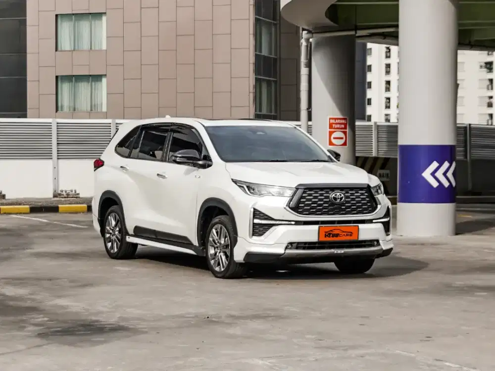 INNOVA ZENIQ Q HYBRID MODELISTA