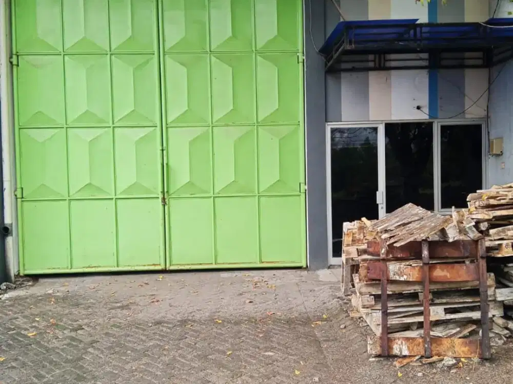 Dijual rugi GUDANG DIPERGUDANGAN SAFE AND LOCK JLN LINGKAR TIMUR SIDOARJO