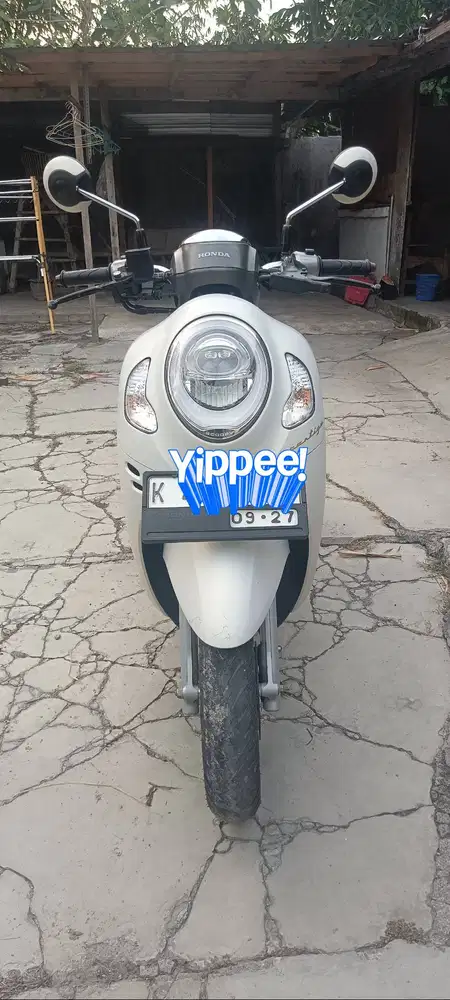 JUAL SCOOPY PRESTIGE PUTIH 2022