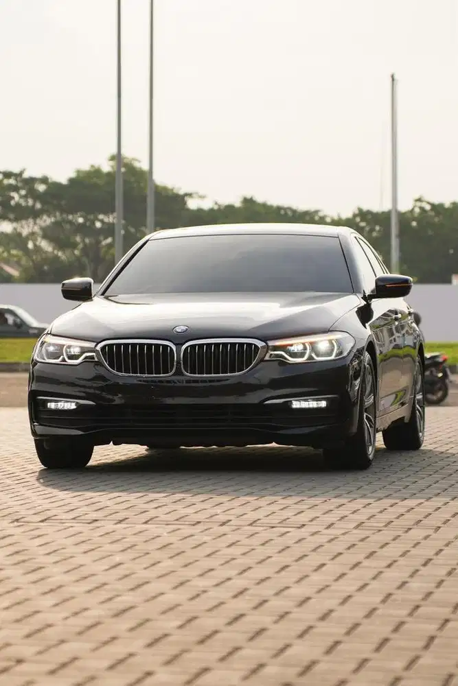 Biar Makin Keren !! BMW 520i Luxury 2020 (G30)