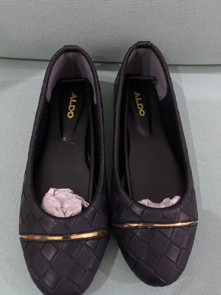 Sepatu wanita aldo size 37
