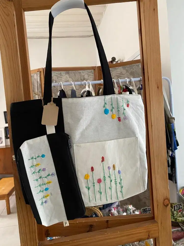Totebag Handmade – Sulam & Lukis Tangan, Unik & Limited