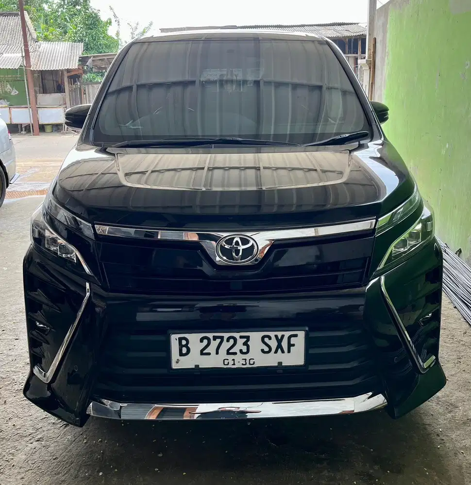 Toyota Voxy 2020 Bensin