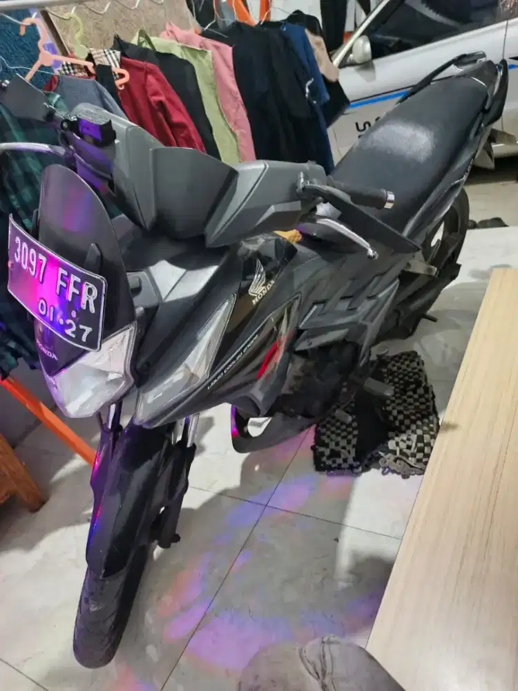 Honda CS 1 th. 2011