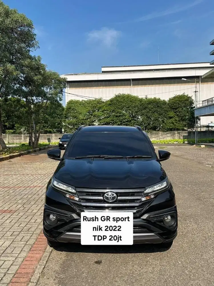 Toyota Rush 2022 dp20jt Gr sport 2021 S trd 2023 hitam