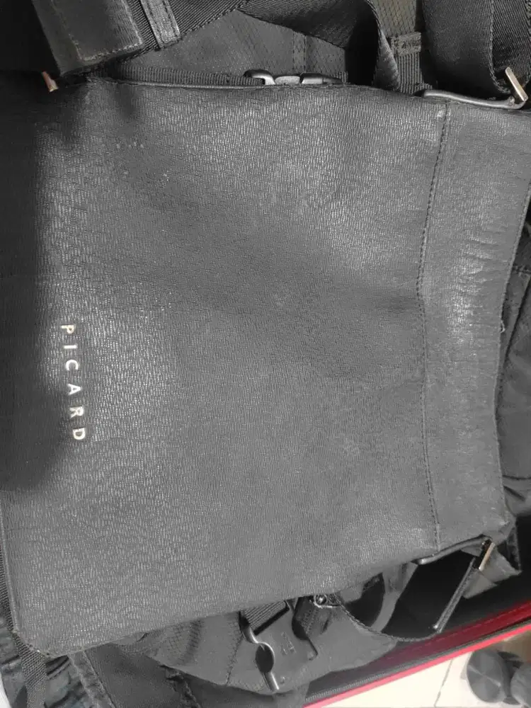 Jual tas selempang picard original