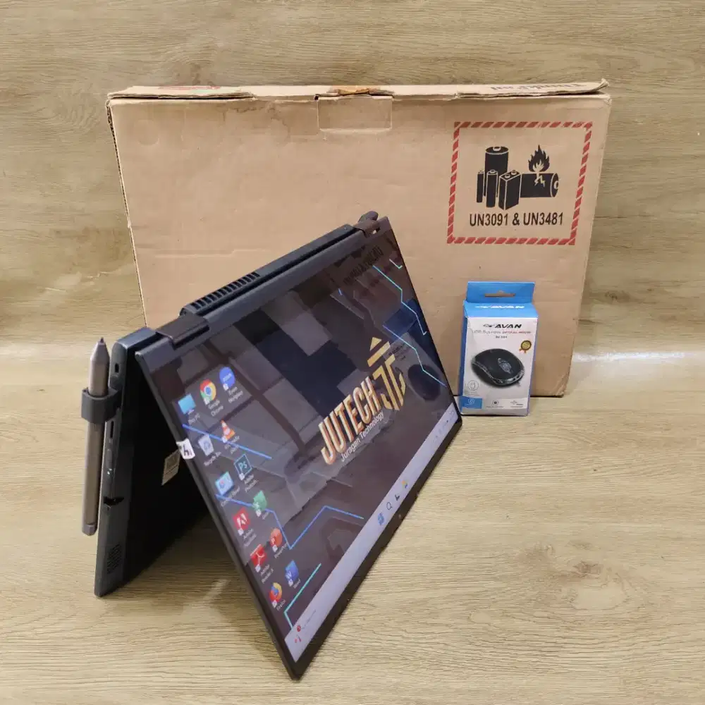 Laptop Lenovo Thinkpad Touchscreen+Layar lipat