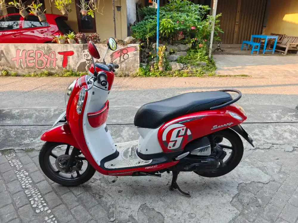 Scoopy esp ISS THN 2016 plat AB Bantul
