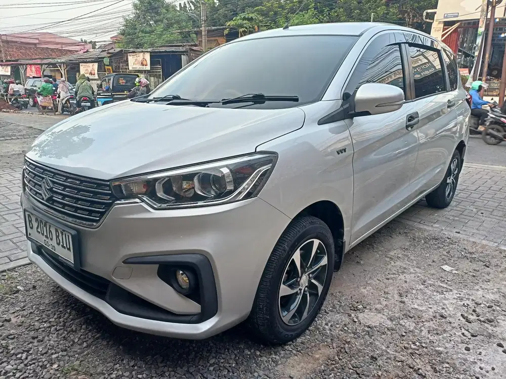 Suzuki Ertiga GX MATIC like new good condition