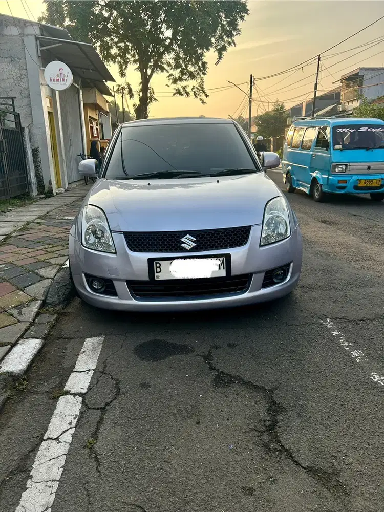Suzuki Swift 2008 Bensin