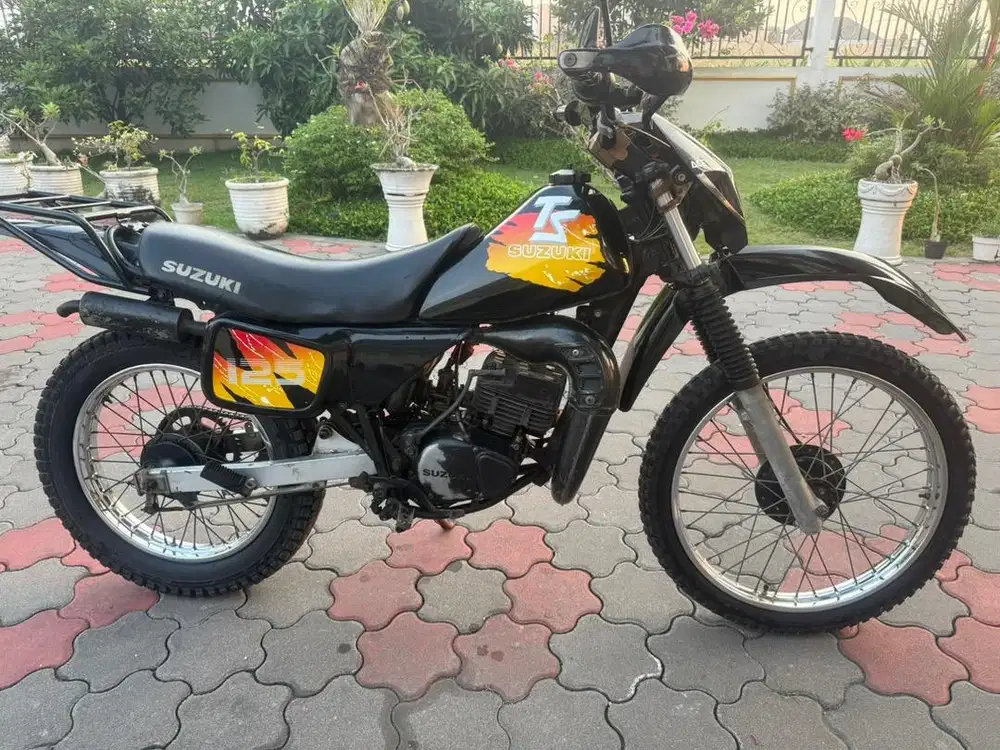 Trail TS Bagus Banget Tgn1