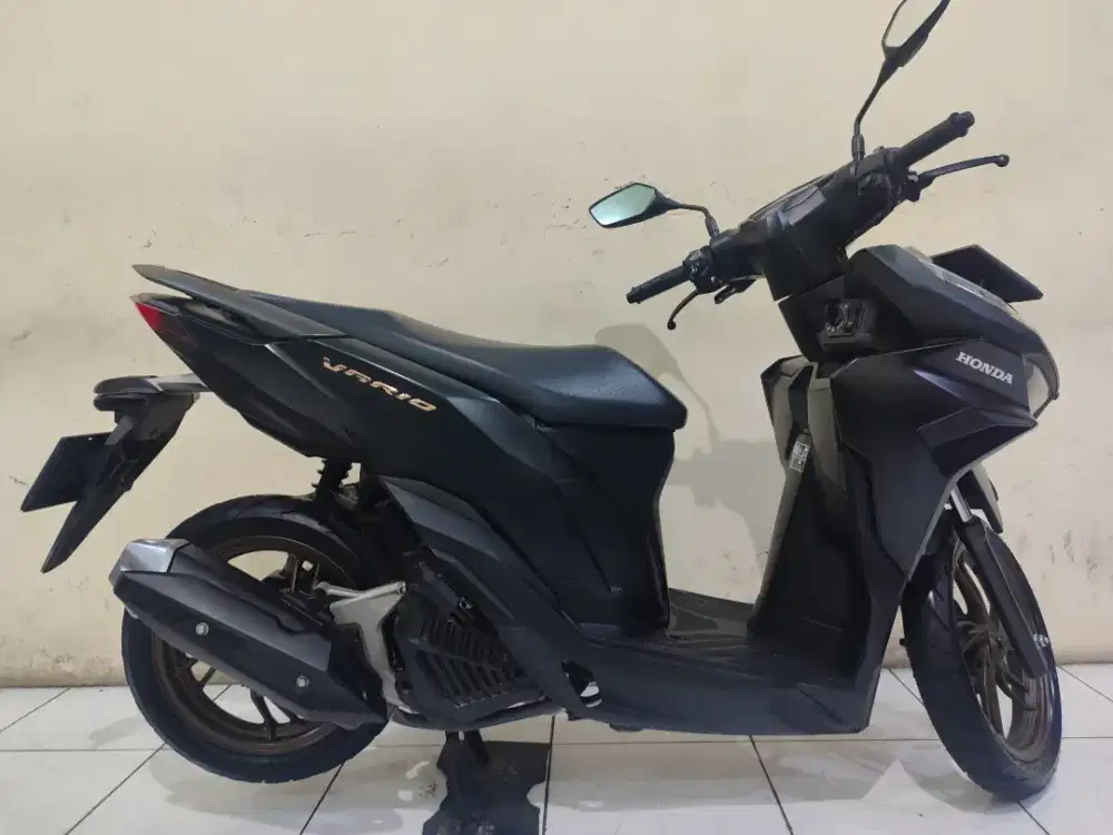 Vario 125 ISS 2025 SE istimewa mulus terawat siap pakai...