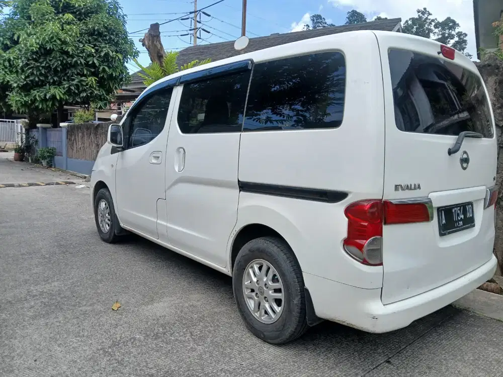 Nissan Evalia 2012 Bensin