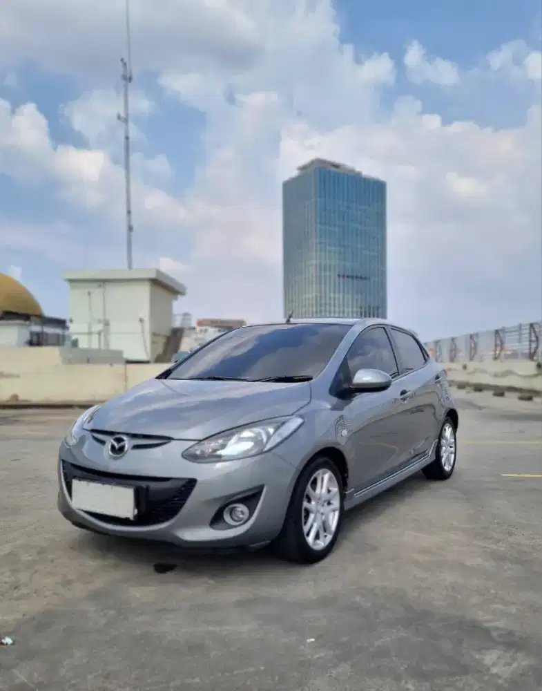 Mazda 2 Sport 2012 CBU AT