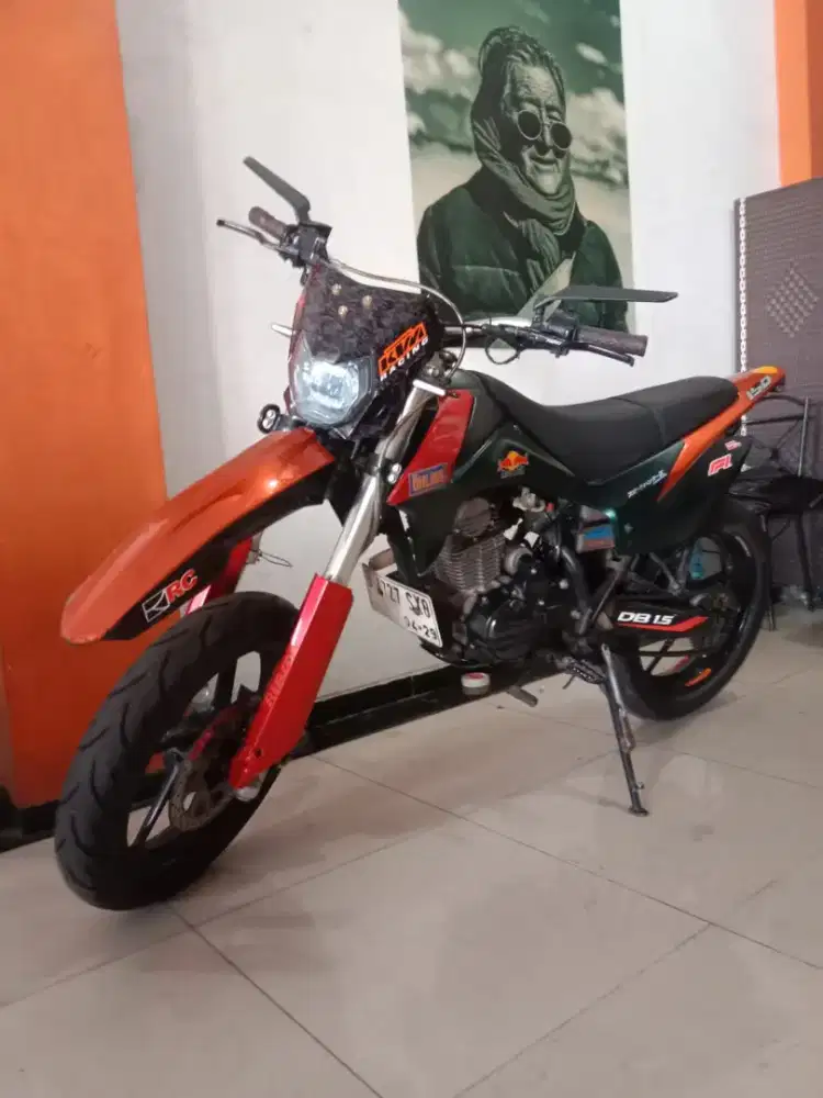 Viar cross x Supermoto 2024 KM 1000