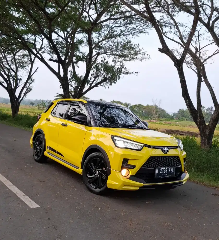 JUALCEPAT - Raize GR Sport Turbo Two Tone - Rocky Jazz Yaris HRV