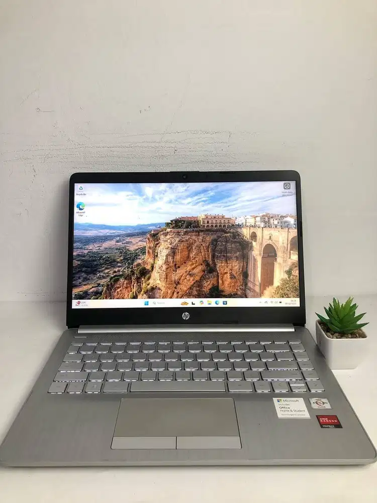 Ready HP 14S AMD Athlon Silver 3050U