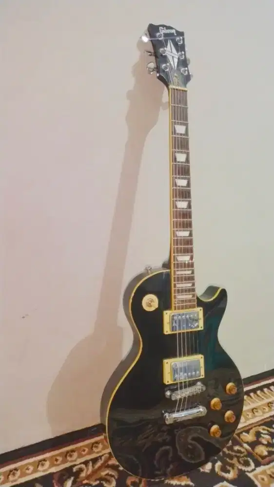 Dijual Cepat Gitar Elektrik