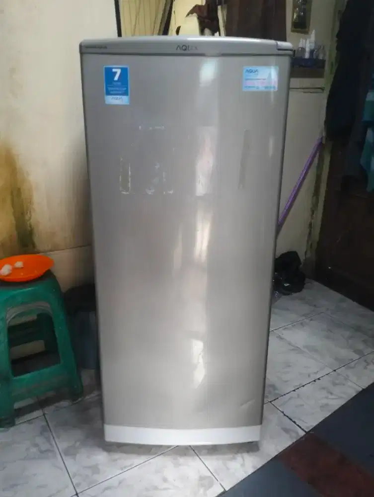 Freezer kulkas 6 rak beku bisa buat es batu
