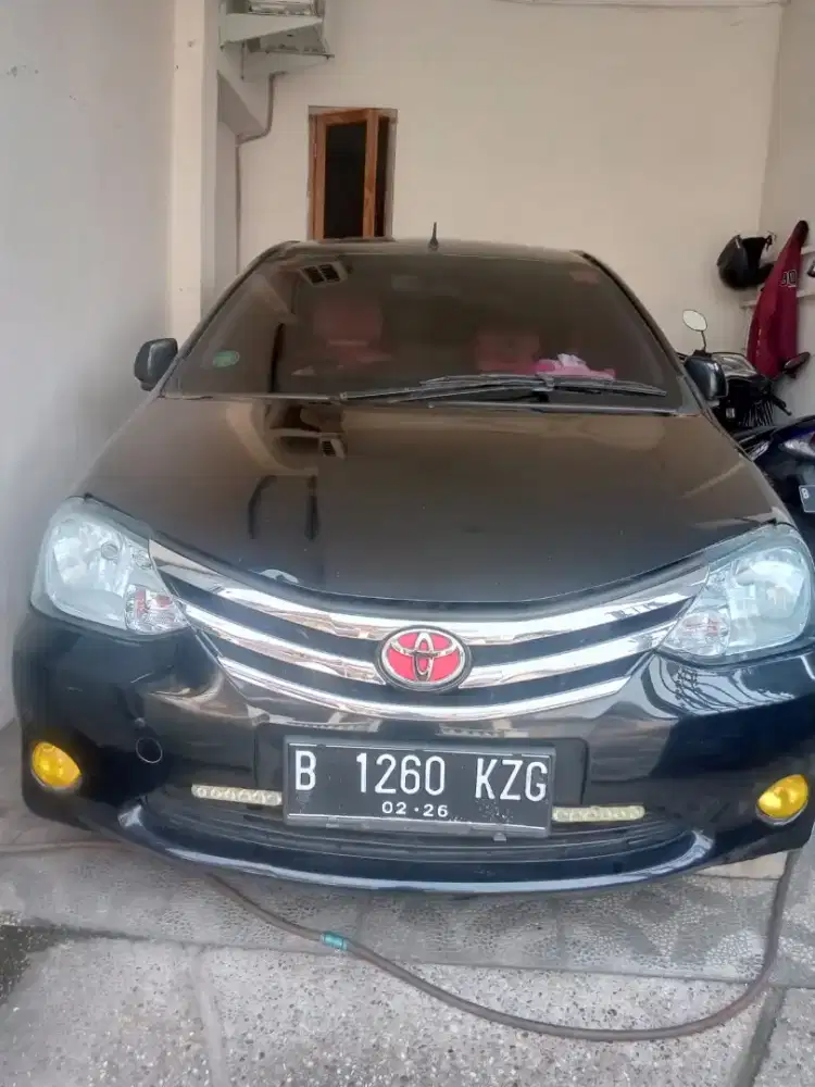 Toyota etios 1,2 E bensin M/T 2014