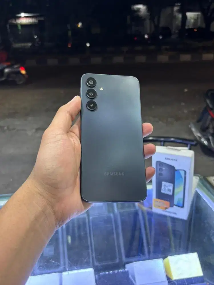 SAMSUNG A16 Ram 8/128, Kondisi Mulus, Lengkap, Bergaransi.