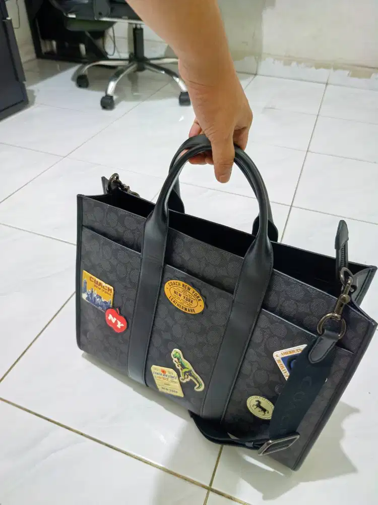 Tas Coach tote bag universal spesial edition