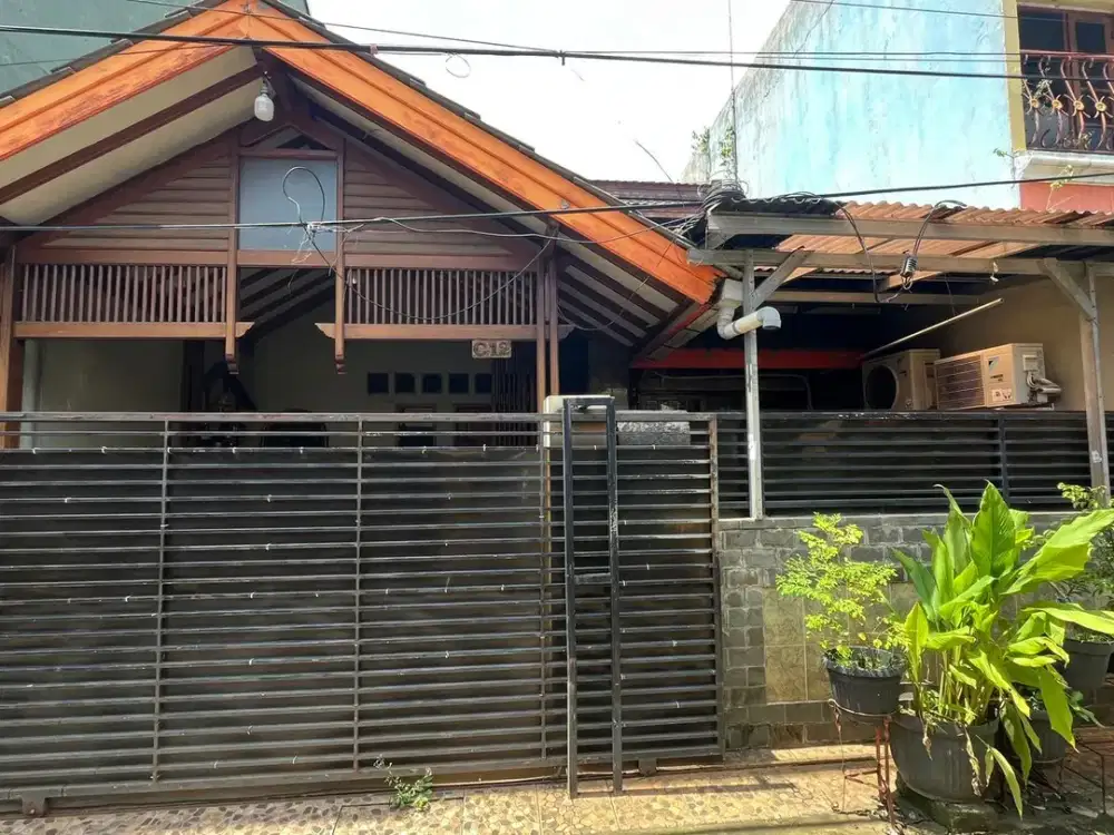 Jual Rumah Strategis 15 Mnt ke Grand Mall Bekasi Bebas Banjir J-32009