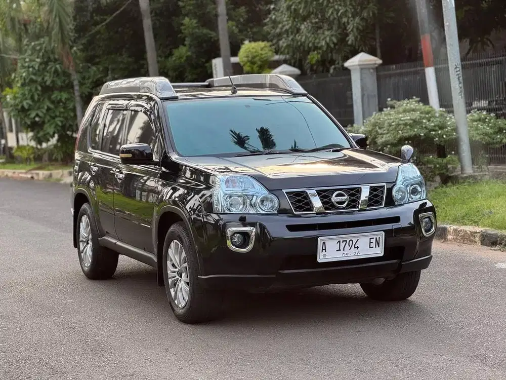 NISSAN XTRAIL XT T31 CVT 2009 HITAM RECORD