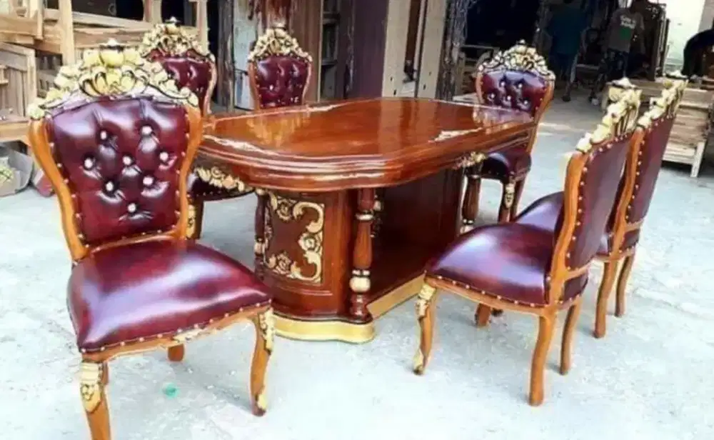 Meja makan ukir jati terbaru