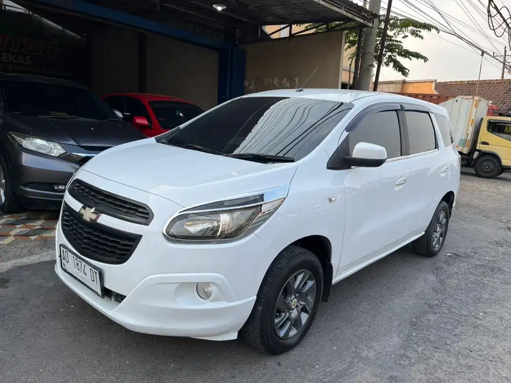 Chevrolet Spin Tahun 2014 Mewah Meriah
